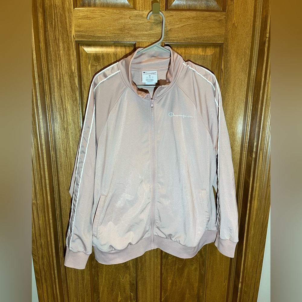 Women’s Champion Jacket - Picture 3 of 4